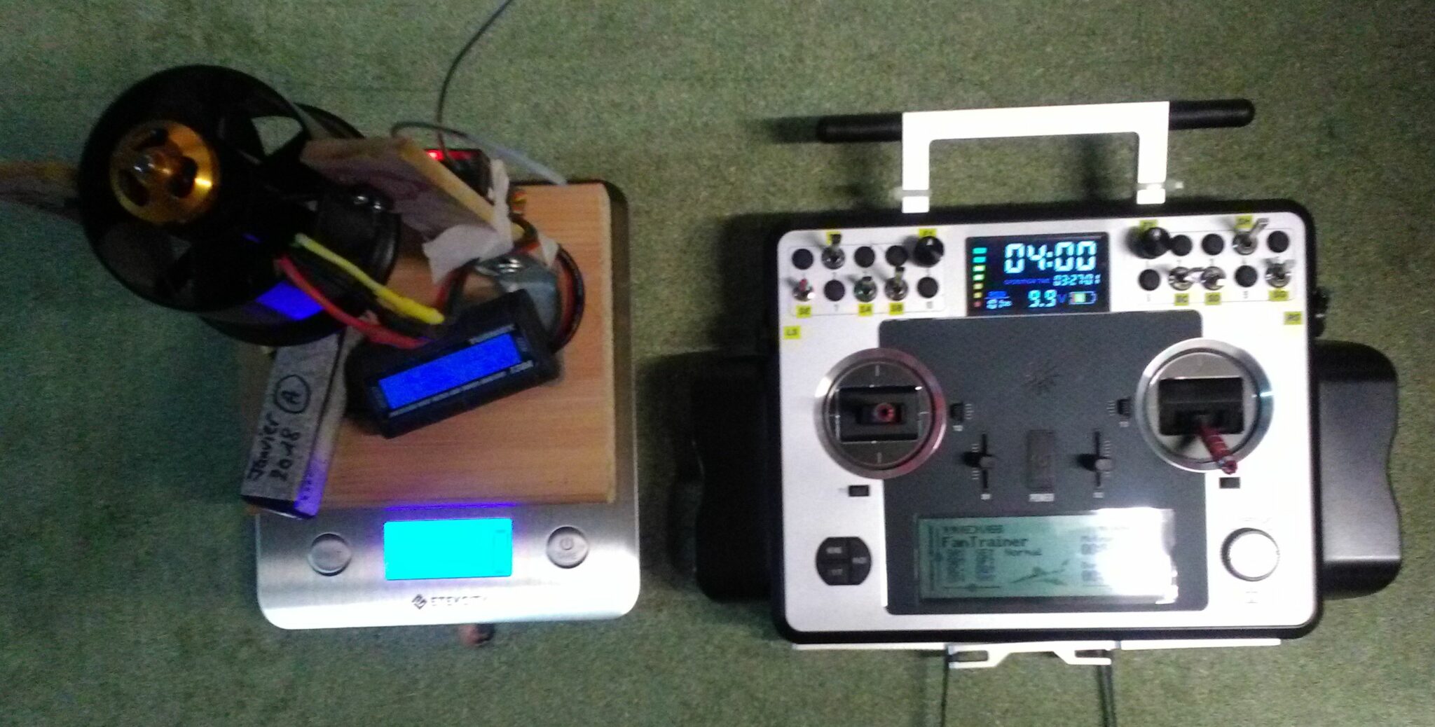 Jet turbine électrique RC Le FanTrainer Didier Club d'Aéromodélisme